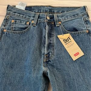 NWT | Levi’s 501 Darkwash Denim Straight Leg Jeans